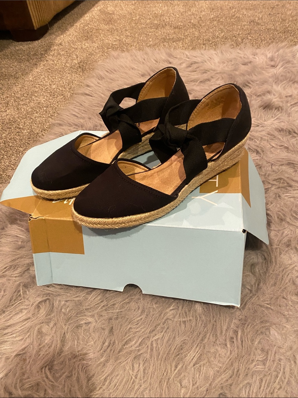 Life Stride Black Espadrille Wedge Tie-Ankle Shoes kascade velocity 2.0